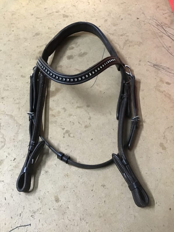 Cob head piece