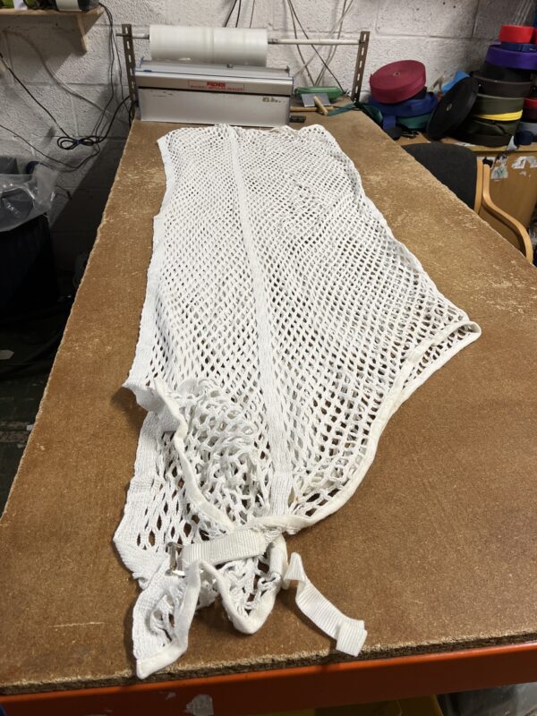 5’9 white string rug