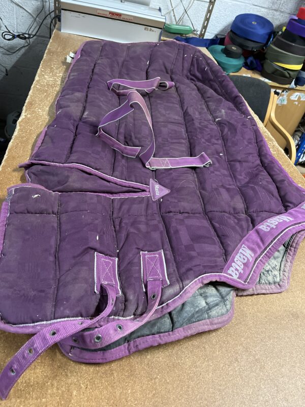 4’6 h/w stable rug