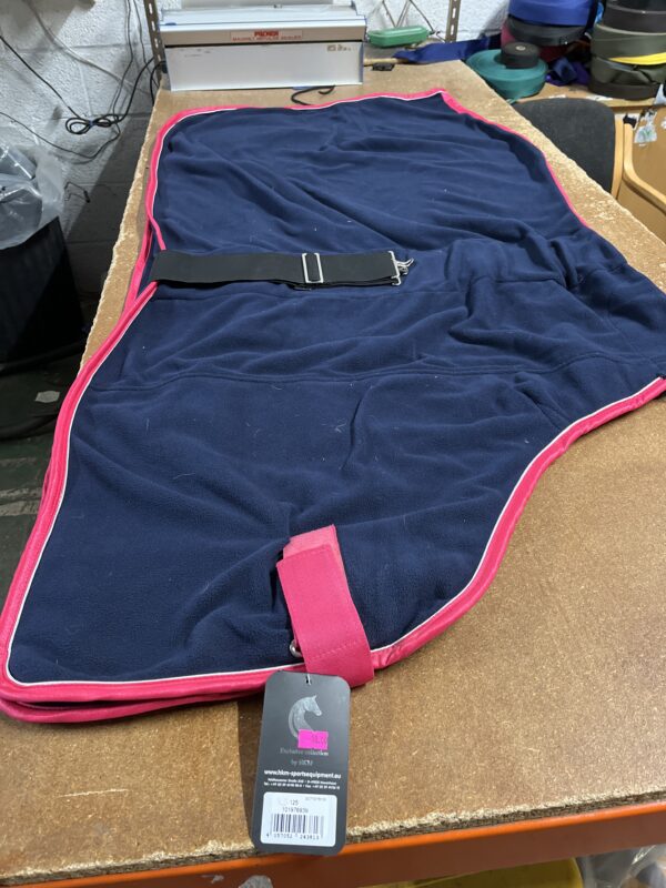 5’6 HKM fleece NEW