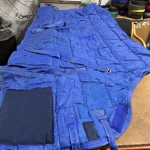 6’ h/w stable rug