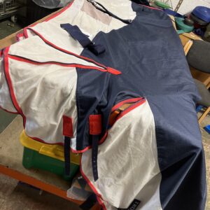 6’9 Rainsheet/ fly rug