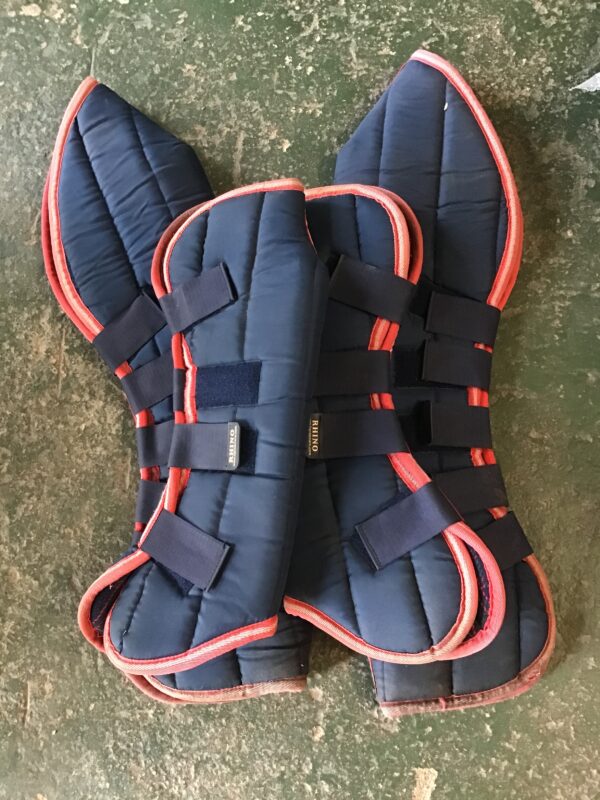 Full travel boots Rhino