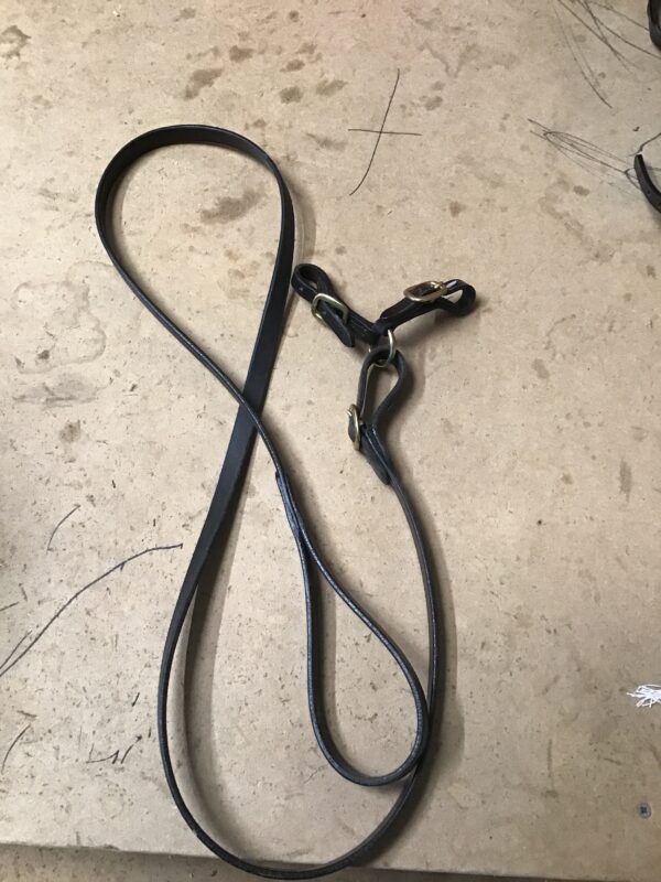 Leather show lead