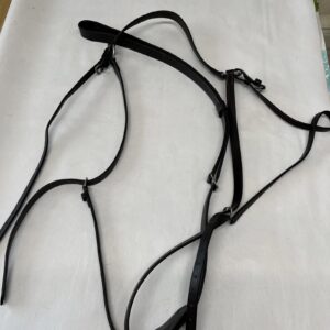 Full brown 3 point breast plate