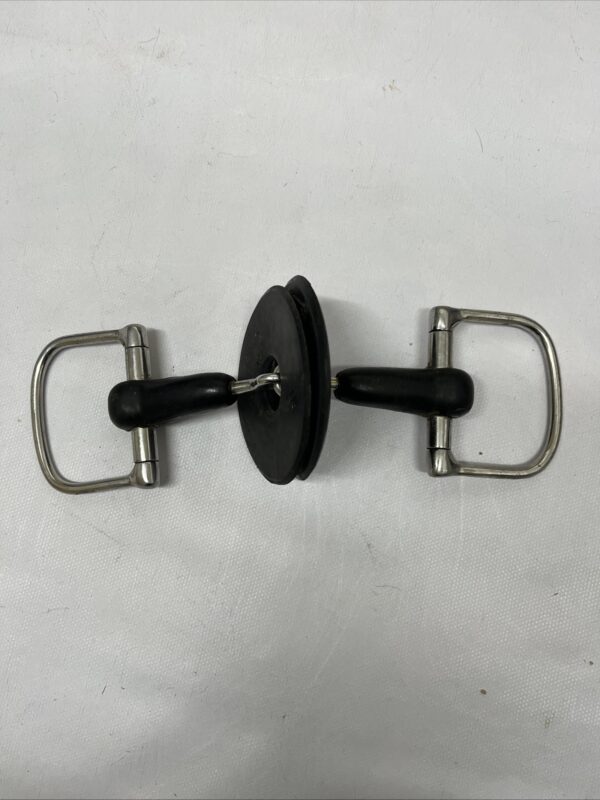 5.75” Rubber D ring snaffle