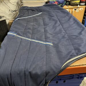 7’ standard stable rug