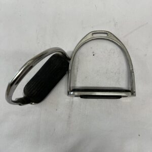 4 3/4” stirrup irons