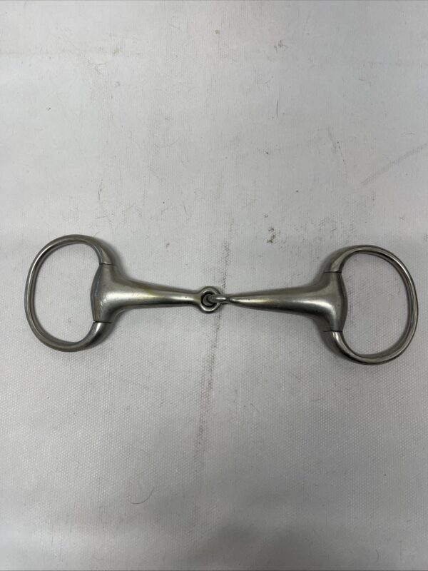 5 1/2” single jointed snaffle