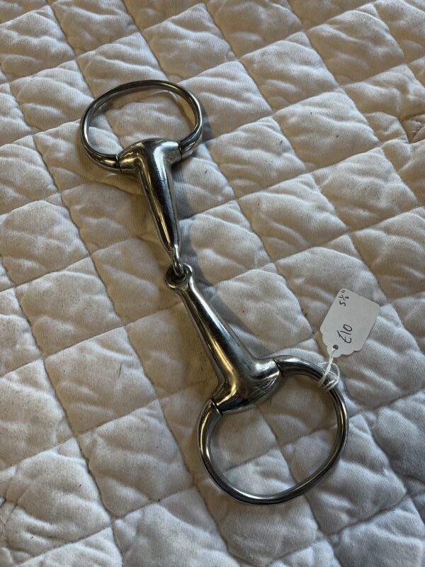 5 1/2” single jointed snaffle