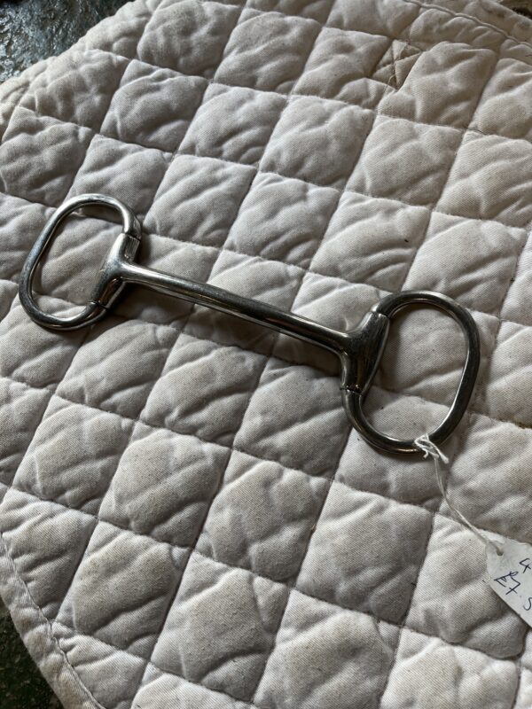 4 1/2” straight bar snaffle