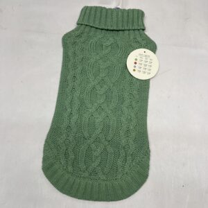 Size M green knit jumper