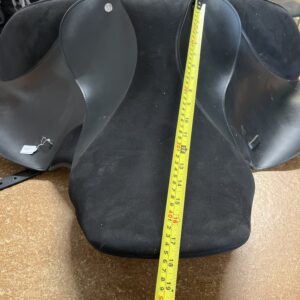 17” wide thorowgood saddle