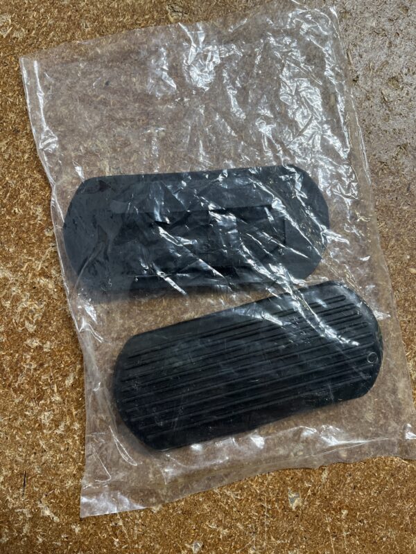 Stirrup treads NEW