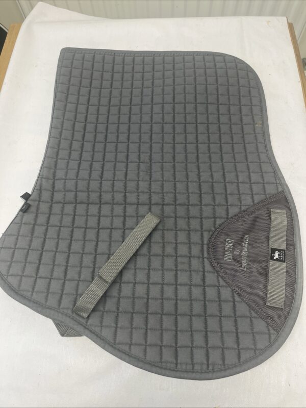 Full protech saddle pad