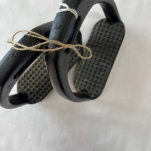 4 3/4” black plastic stirrups