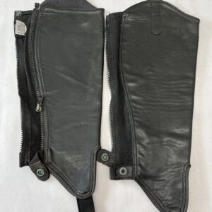 Large black gaiters