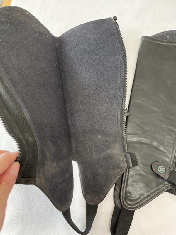 Large black gaiters - Image 4