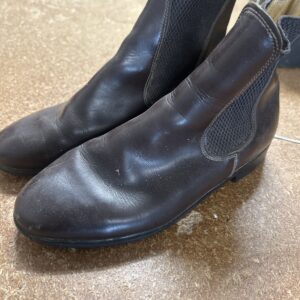 Size 3 jodhpur boots