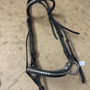 Black cob bridle with bit