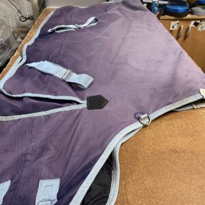 5,9 medium weight turnout rug