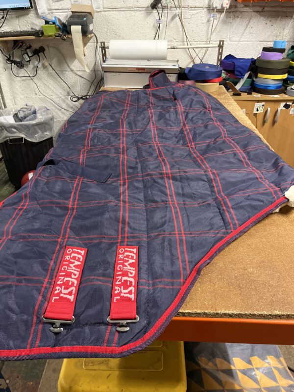 6’ shires stable rug