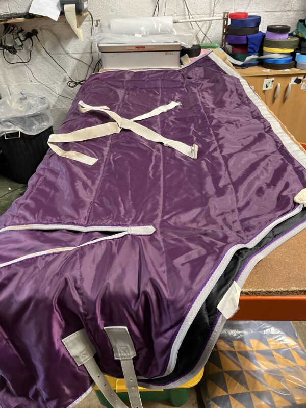 6’9 lightweight stable rug