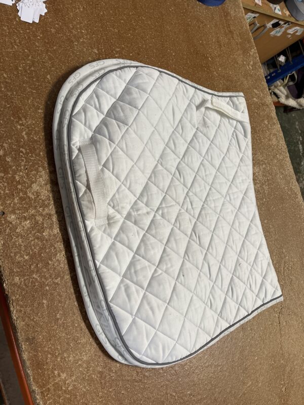 Full white gfs saddle pad