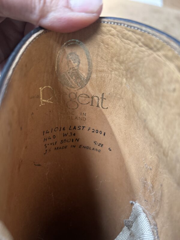 Regent riding boots size 4 - Image 2