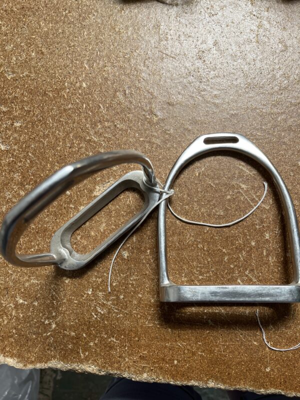 4 1/4” stirrup irons