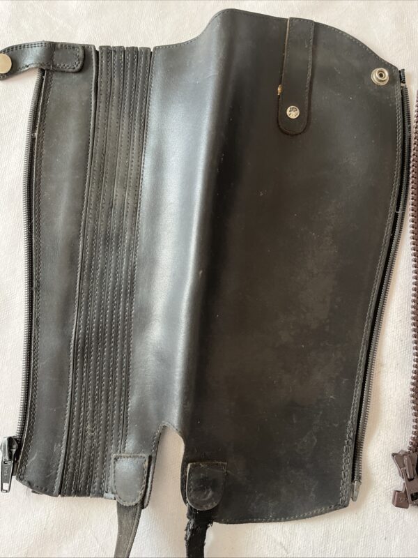 Small black gaiters - Image 3