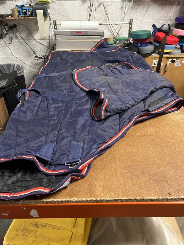 5’9 200g stable rug w/neck