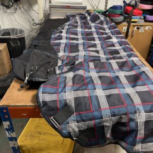 5’9 h/w combo turnout rug