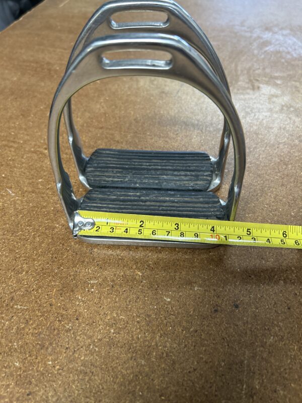 Stirrup irons 4 1/4