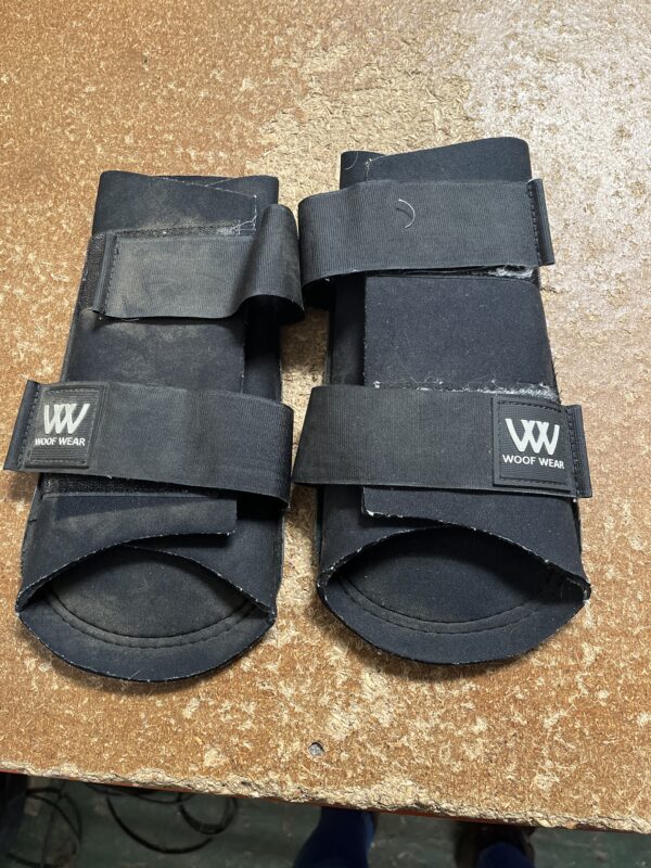 Xl Woofwear brushing boots