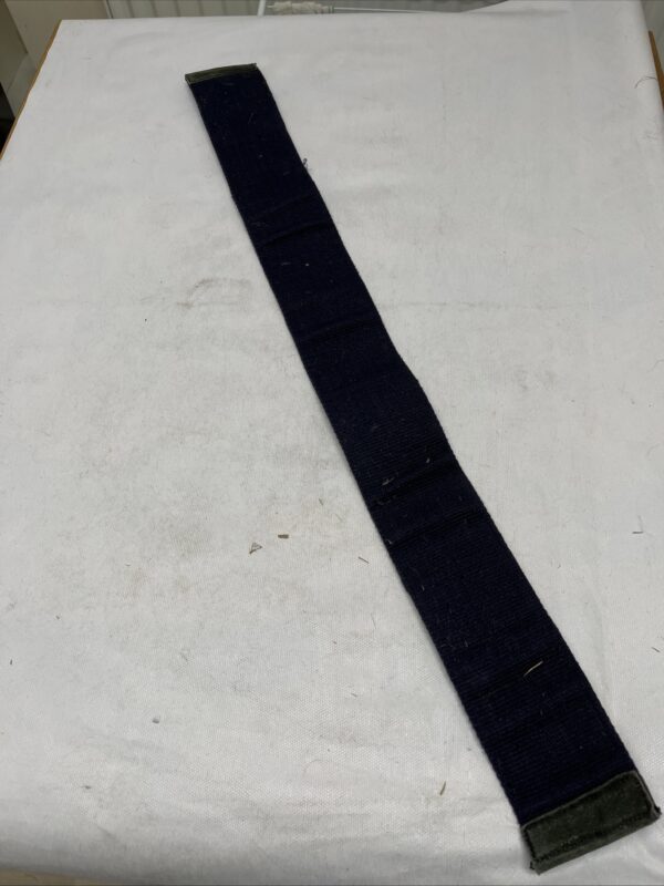 27” navy shires girth - Image 3