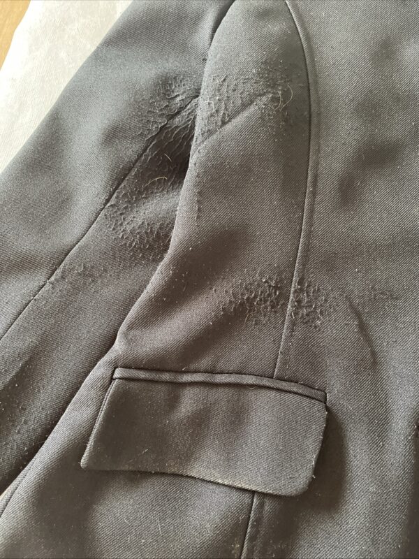 28” black show jacket - Image 2