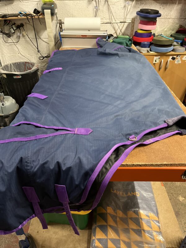 6’9 gallop rainsheet