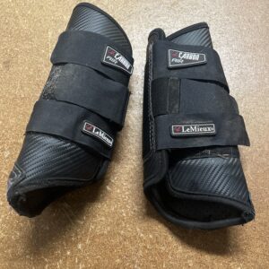 Medium Lemieux carbon air boots