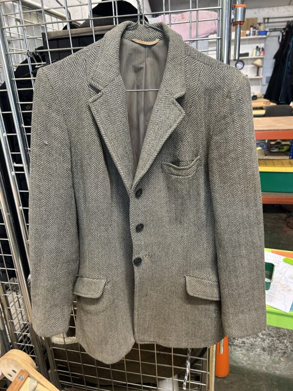 Women’s tweed jacket 38
