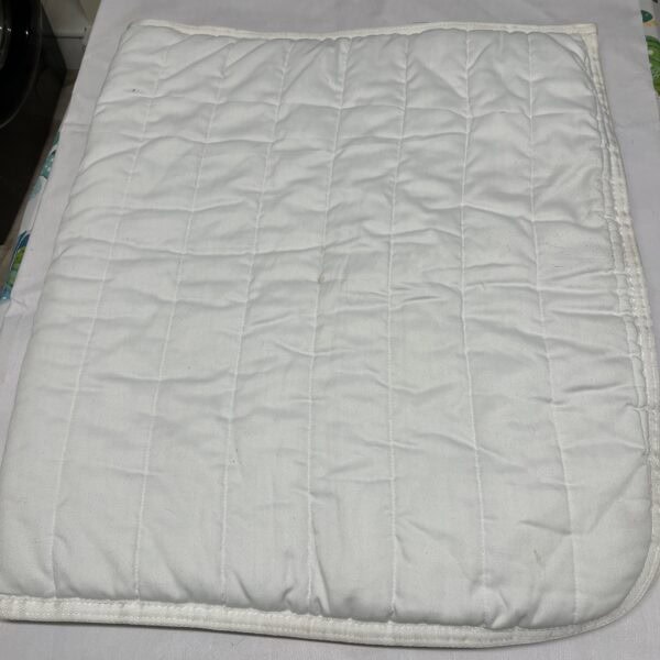 Full white saddle pad