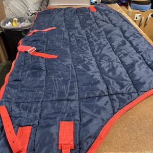 6’ Weatherbeeta stable rug