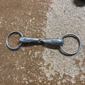 5 1/2” loose ring snaffe