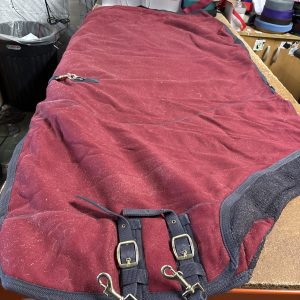 7’ equitheme thick fleece