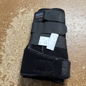 M PE sports protection boots