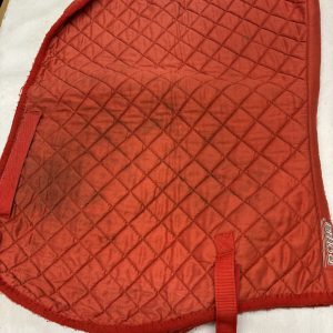 Full red numnah