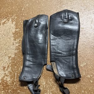 Child’s gaiters