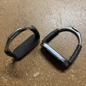 4 1/4” flexi stirrups