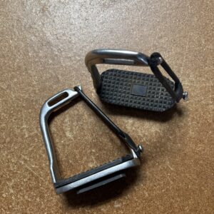 3 3/4” safety stirrups