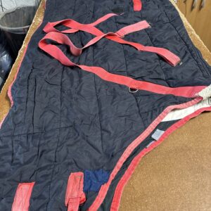 5’3 medium weatherbeeta stable rug
